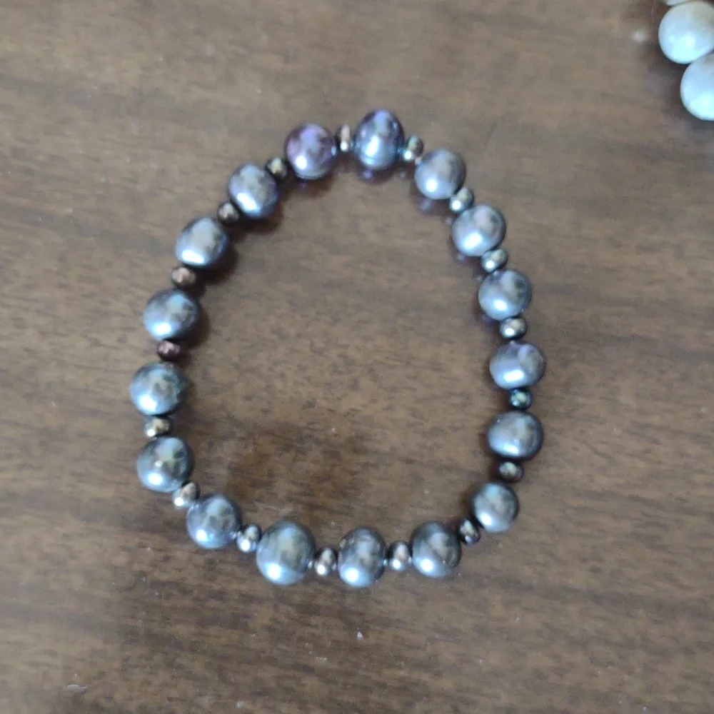 12 Multicolor Beaded Bracelet Set - Picture 12 of 13